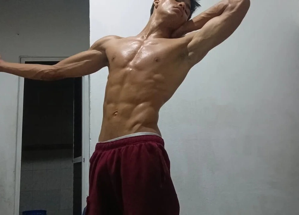 skinny_sam Chatroom