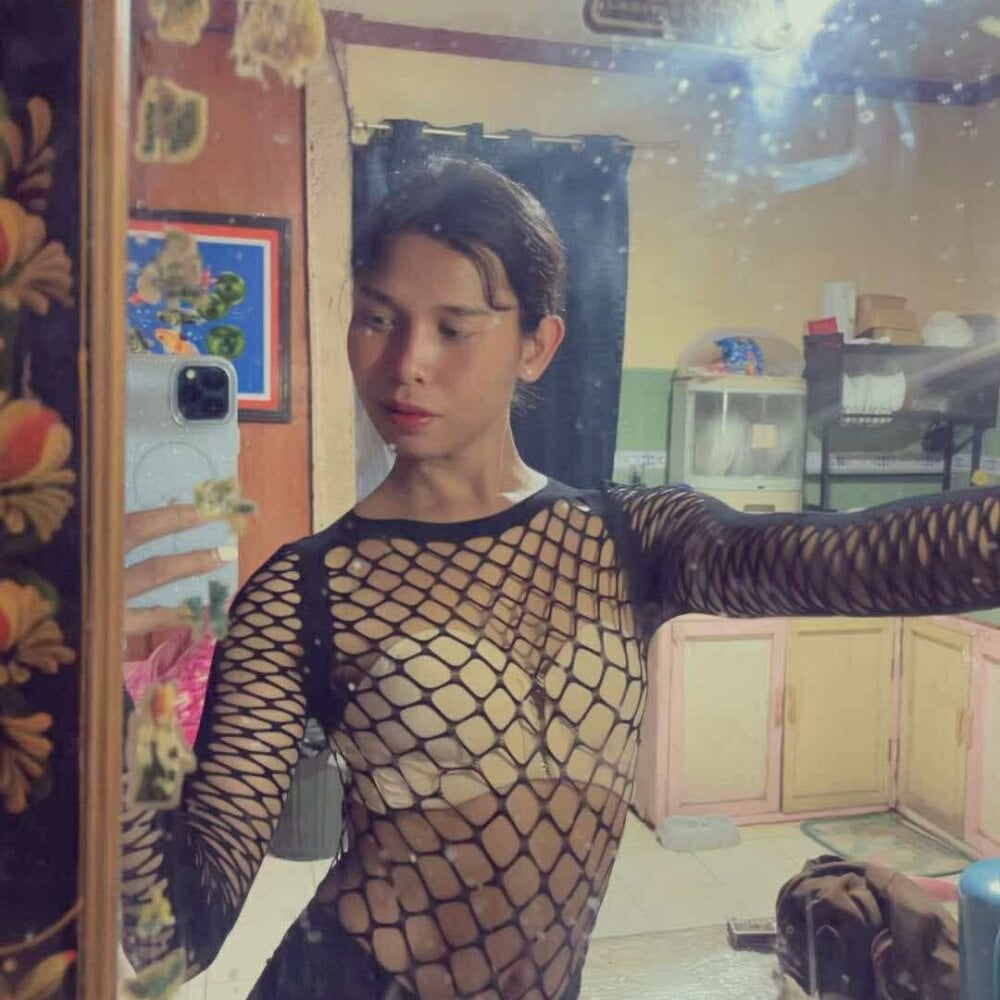 slutty_whore_anne Chatroom