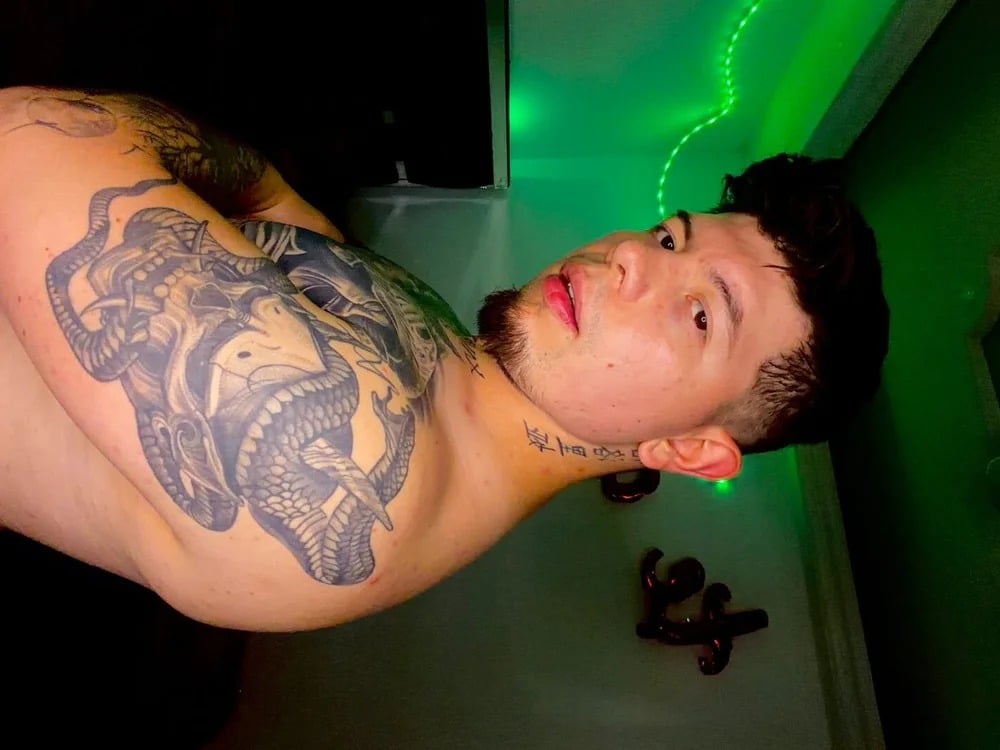 smith_liamxxx Chatroom
