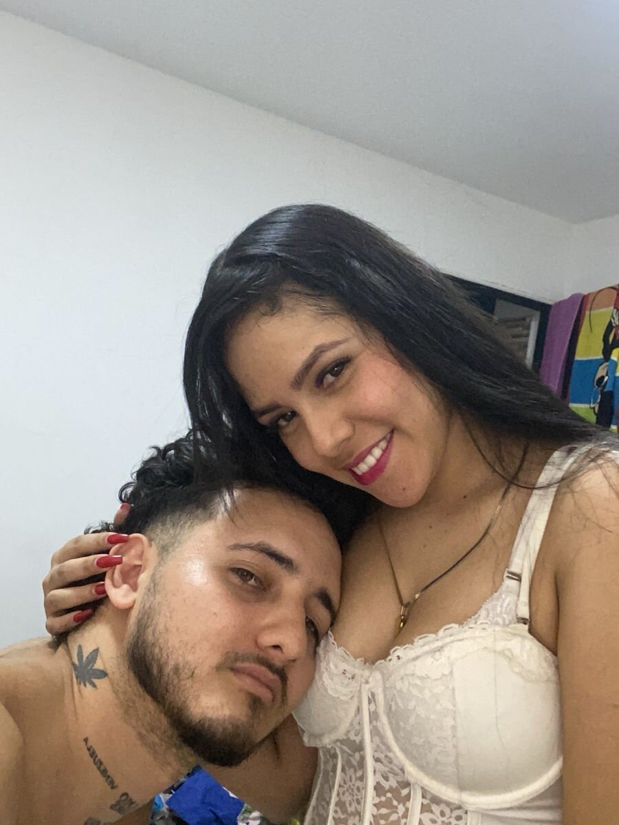 sofi_and_curlers669 Chatroom