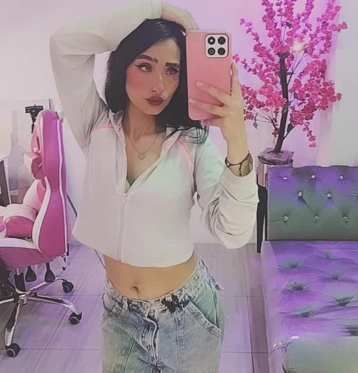 sofia_lopez24 Chatroom