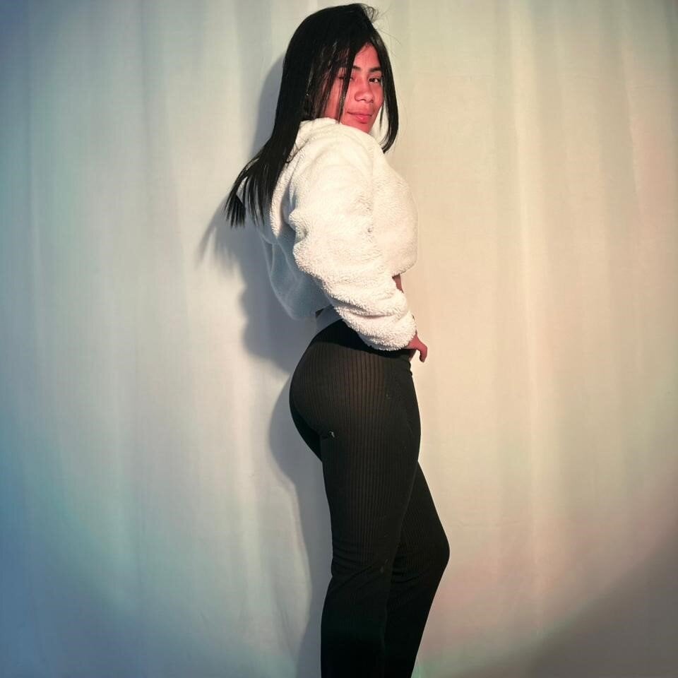 sofia_rossi_69 Chatroom