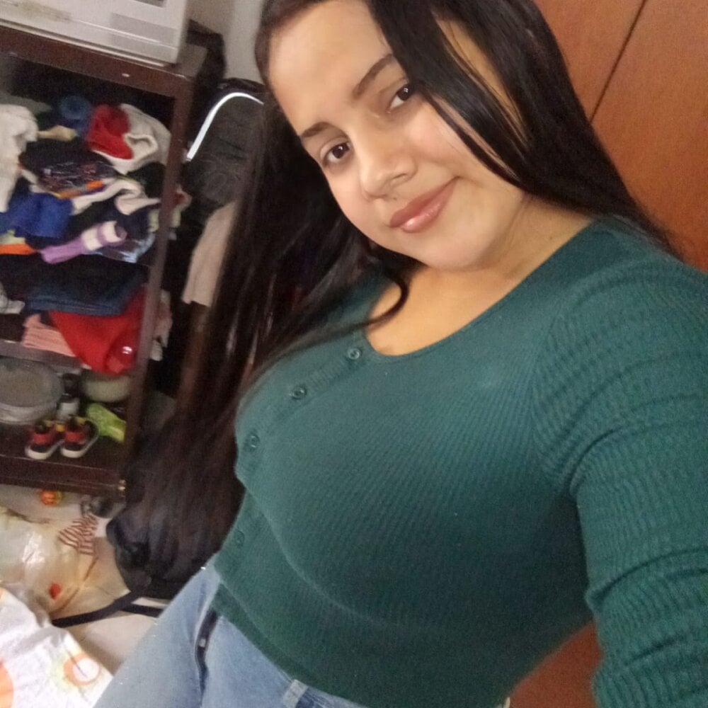 solhermosa Webcam Profile Picture solhermosa Chatroom