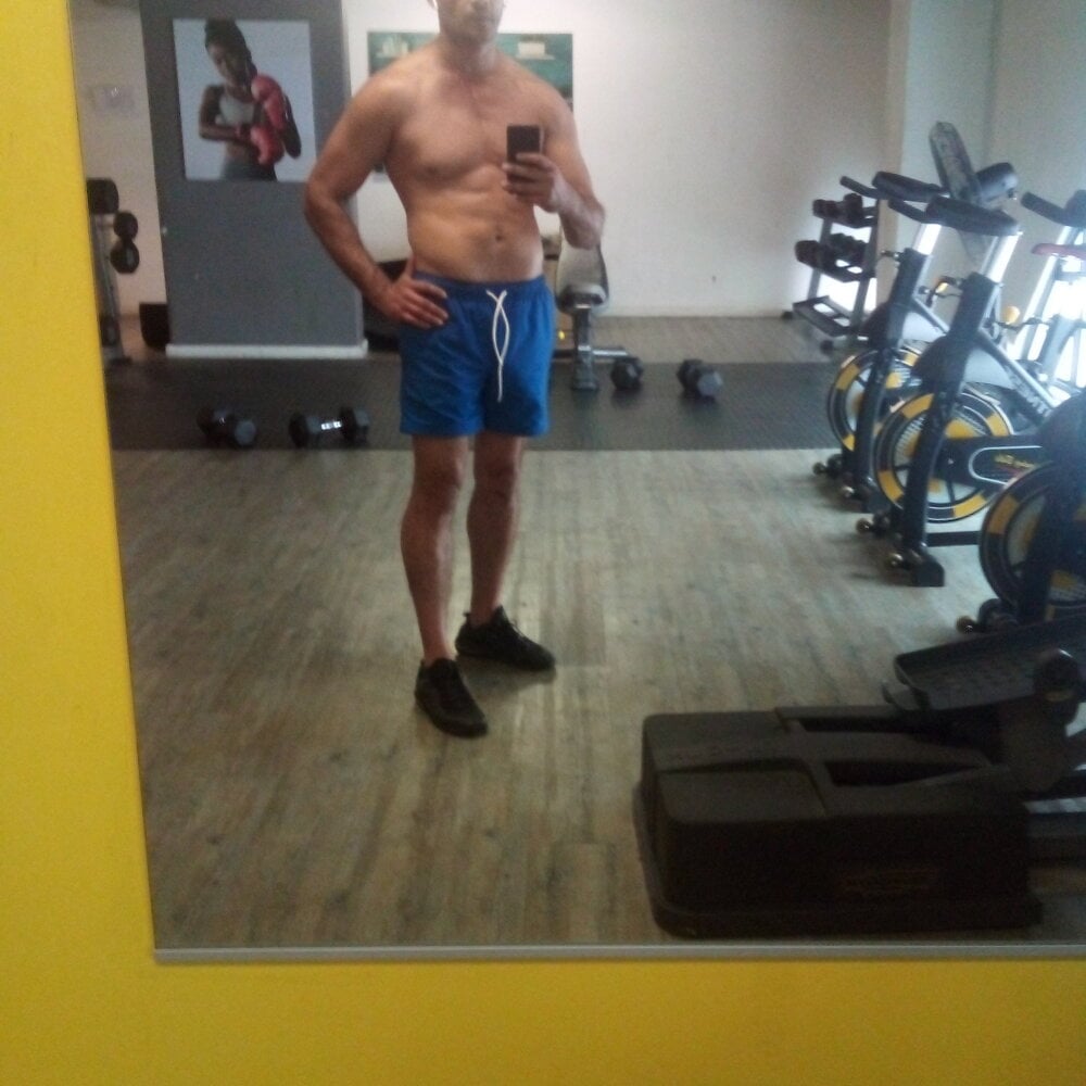 someone2lookAT Chatroom