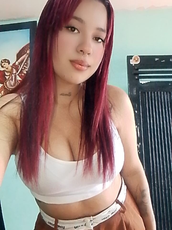 sophia_bennett26 Chatroom