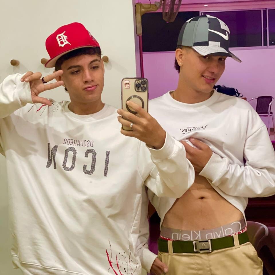 stiven_24cm Chatroom