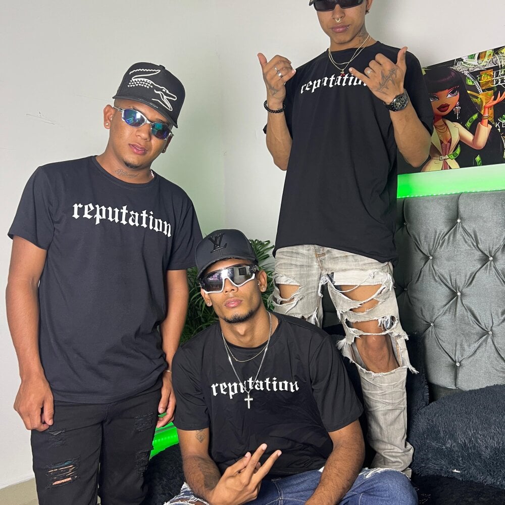straight_Room Chatroom