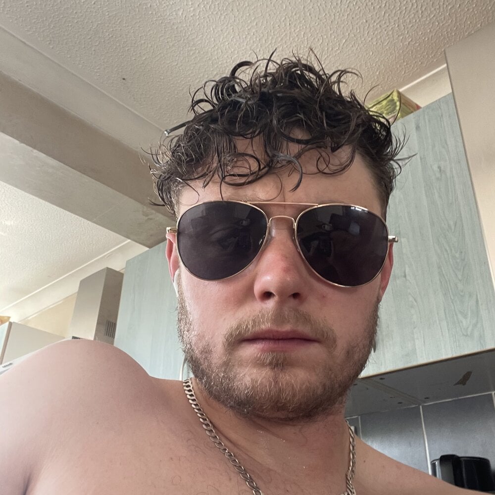 strongdick03 Chatroom