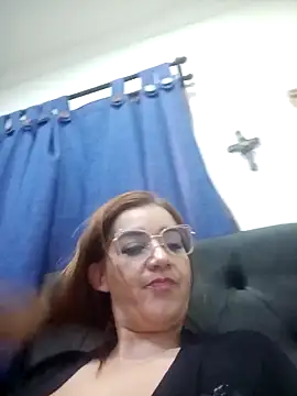 sunny_red1 Chatroom