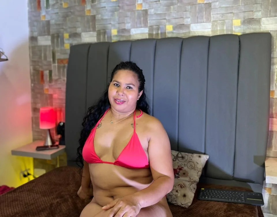 sweett_cherry___ Chatroom