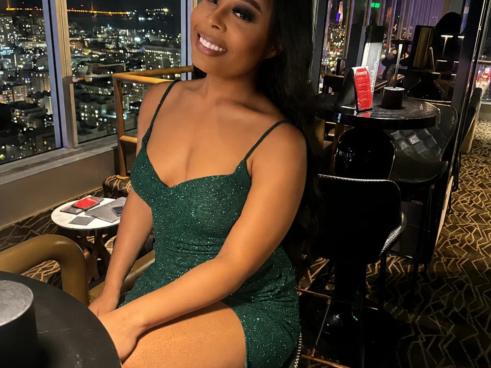 symicakes Chatroom