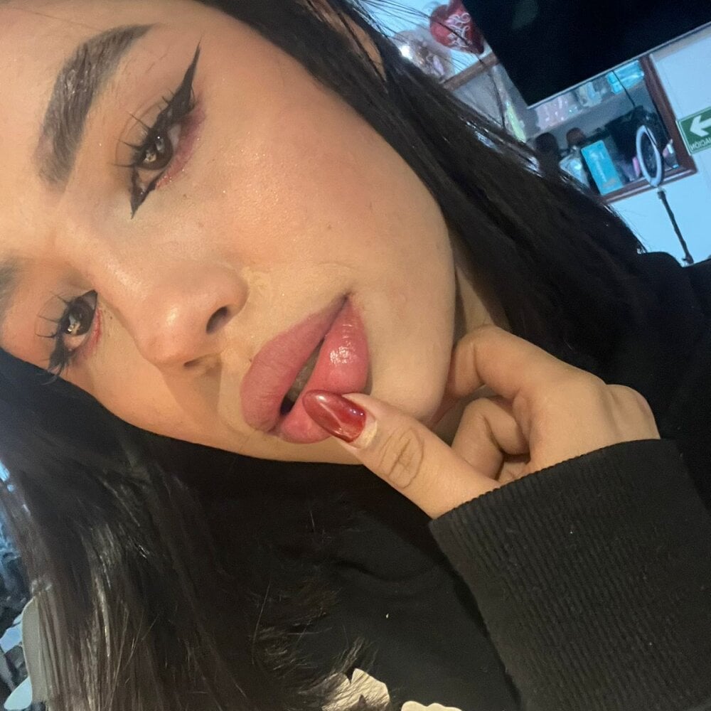 tael_novacs Chatroom