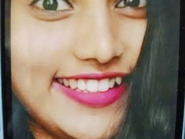 tamil-chitra12's Live Webcam tamil-chitra12