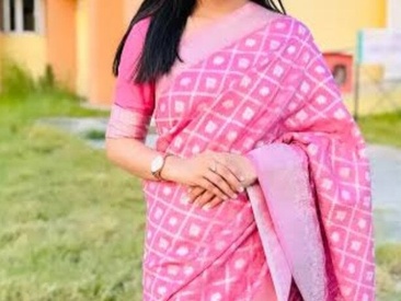 tamil-thaara03's Live Webcam tamil-thaara03
