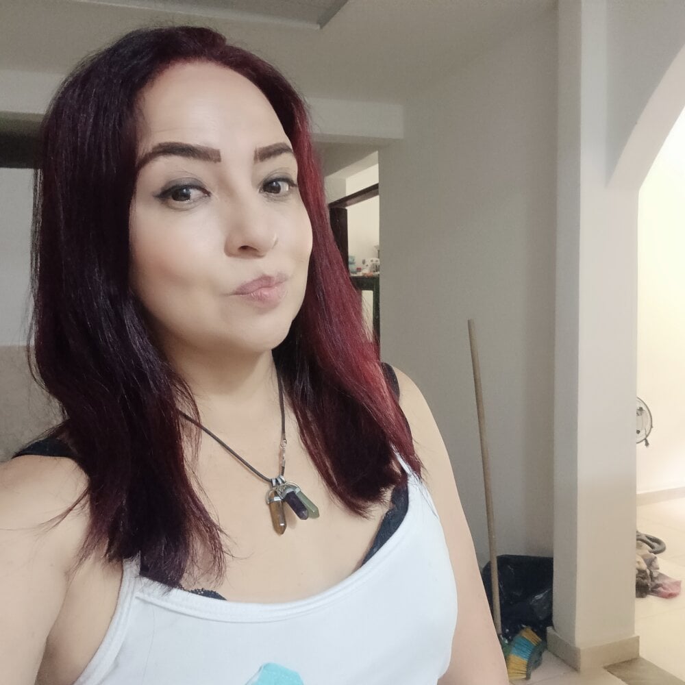 tany90 Chatroom