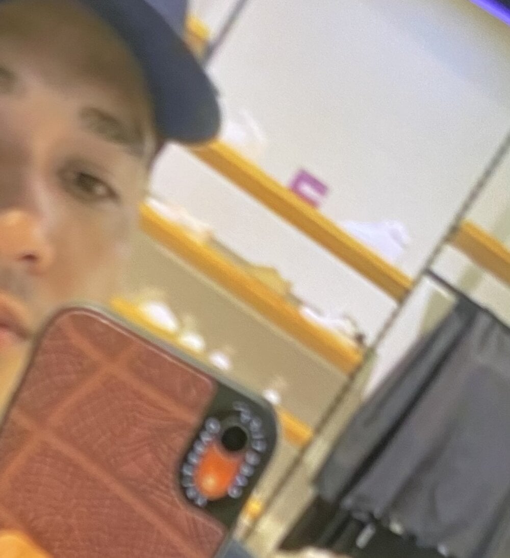 tarantan1993 Chatroom