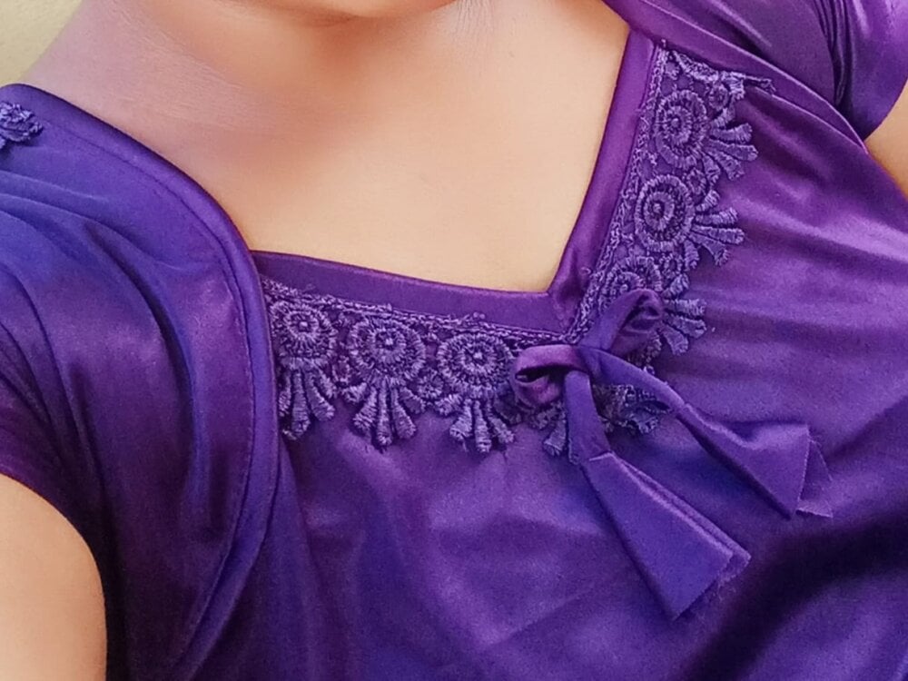 telugucrazygirl Chatroom