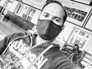 the-sexy-boy-neev-delhi