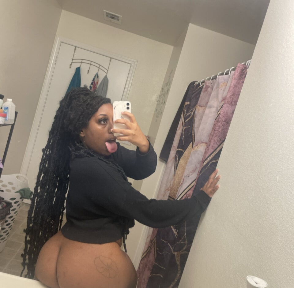 thebrattt Webcam Profile Picture thebrattt Chatroom