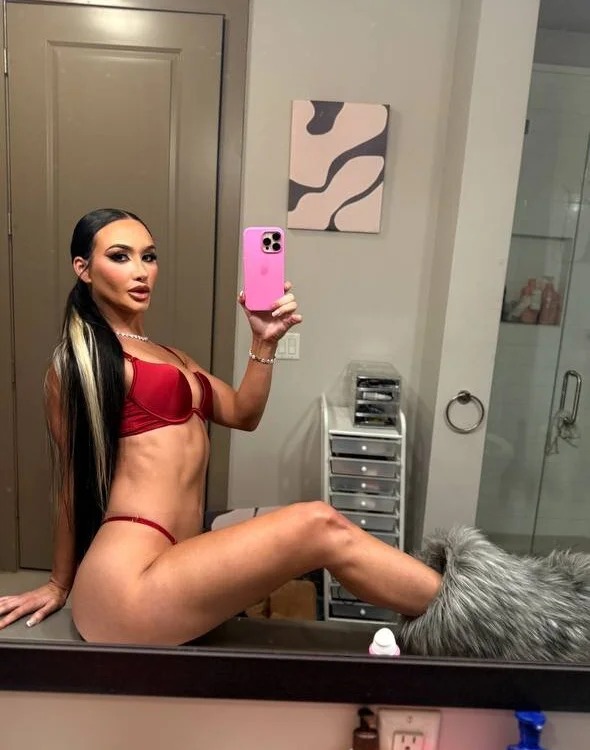 theonlySasha Chatroom