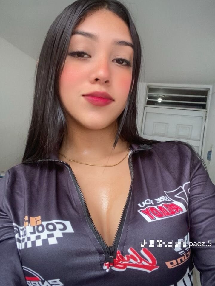 thesensual_dollsss Chatroom