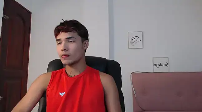 thomas_latin_boy1 Chatroom