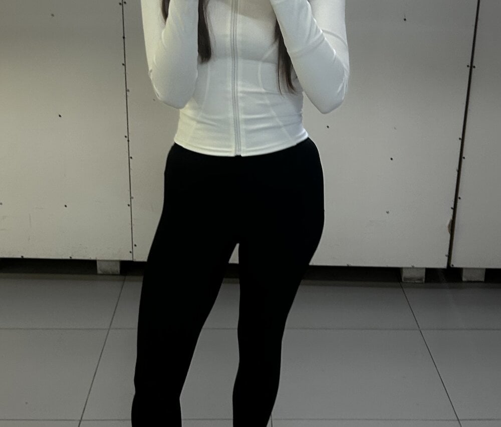 tibetian_fox_matilda Chatroom