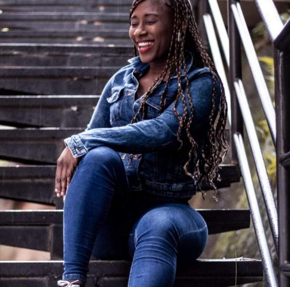 tiffany_chocolate Chatroom