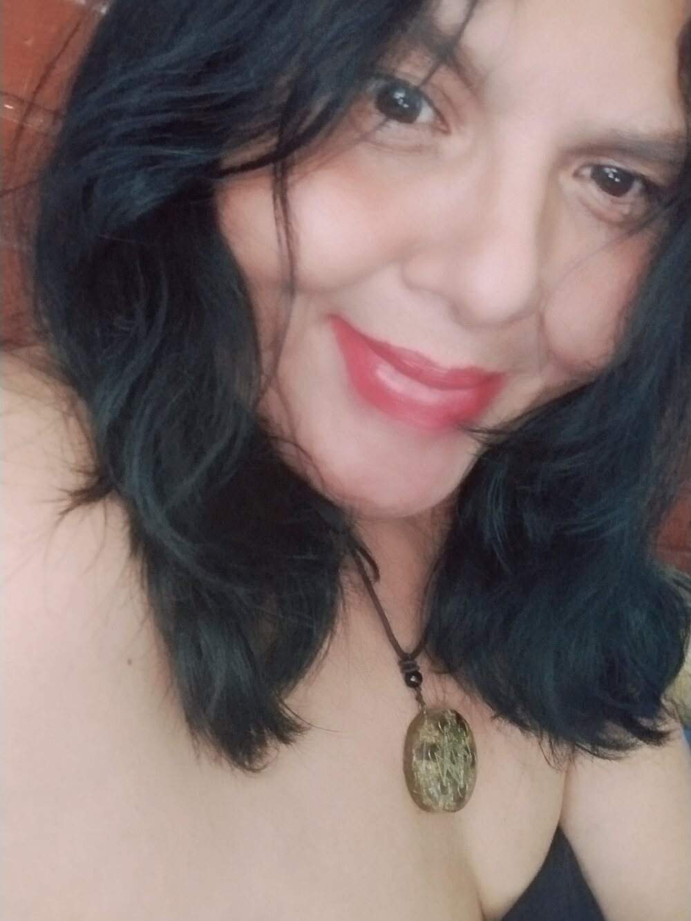 tishaluck29 Webcam Profile Picture tishaluck29 Chatroom