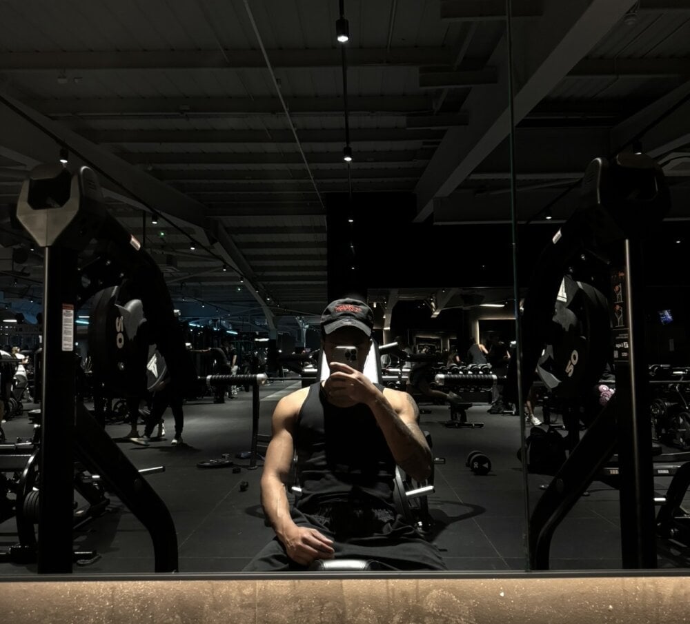 tommybrownn Chatroom