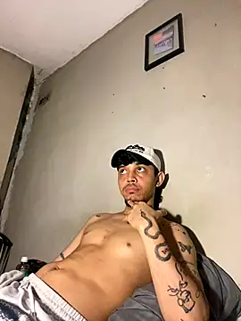 tonysexyboy Chatroom