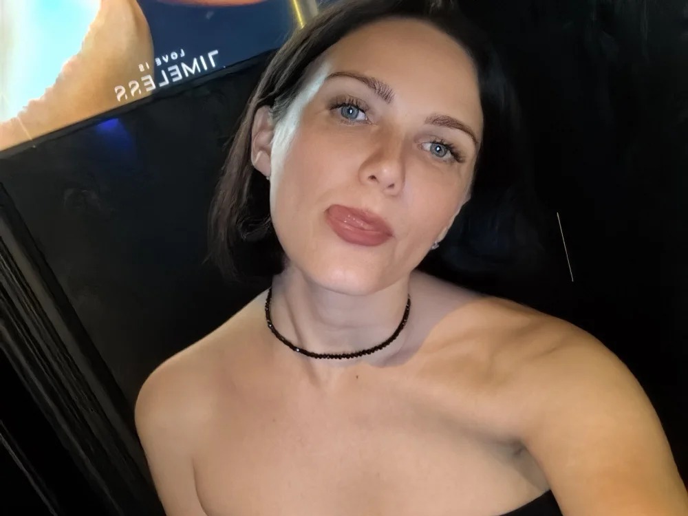 topKairo Chatroom