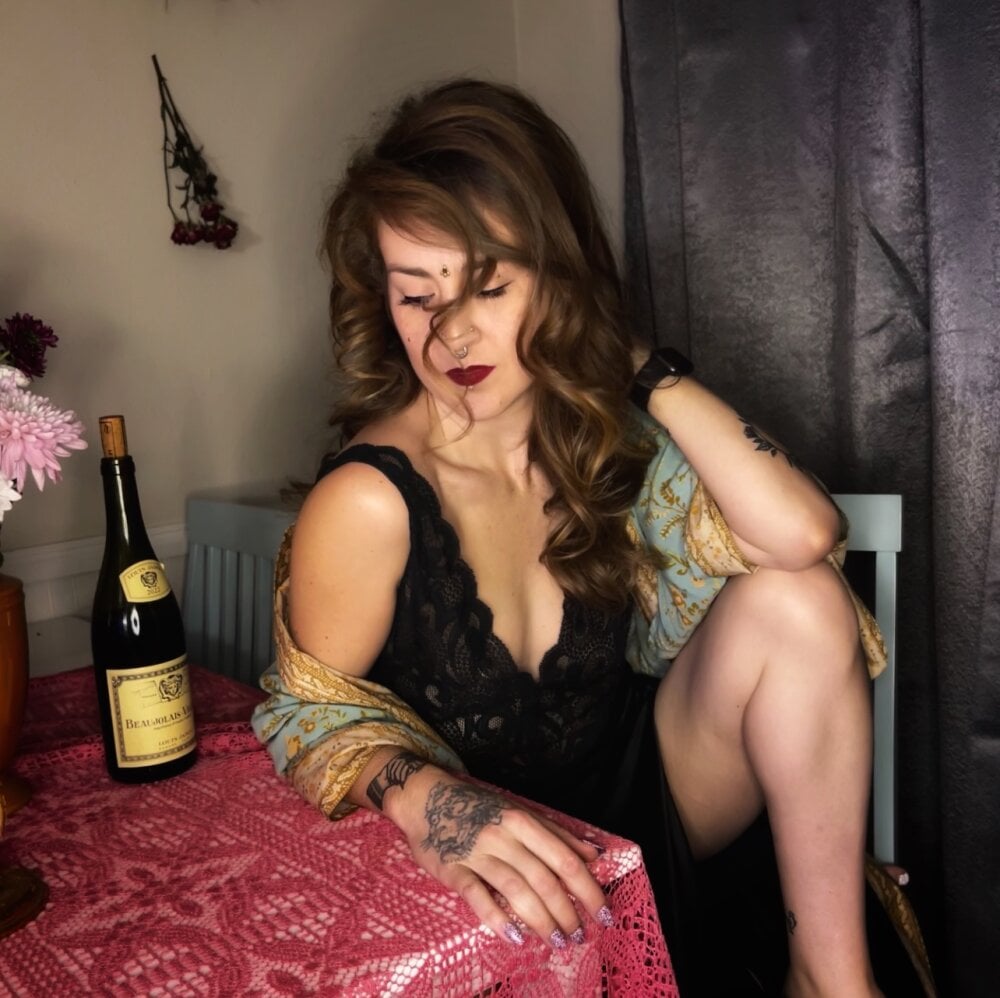 trixiedivine Chatroom