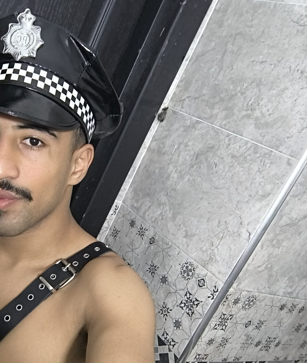 twinkarabboy Chatroom