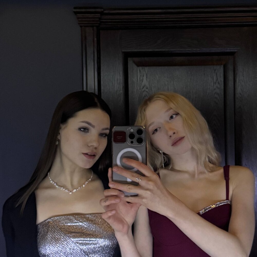 twinkiedust Webcam Profile Picture twinkiedust Chatroom