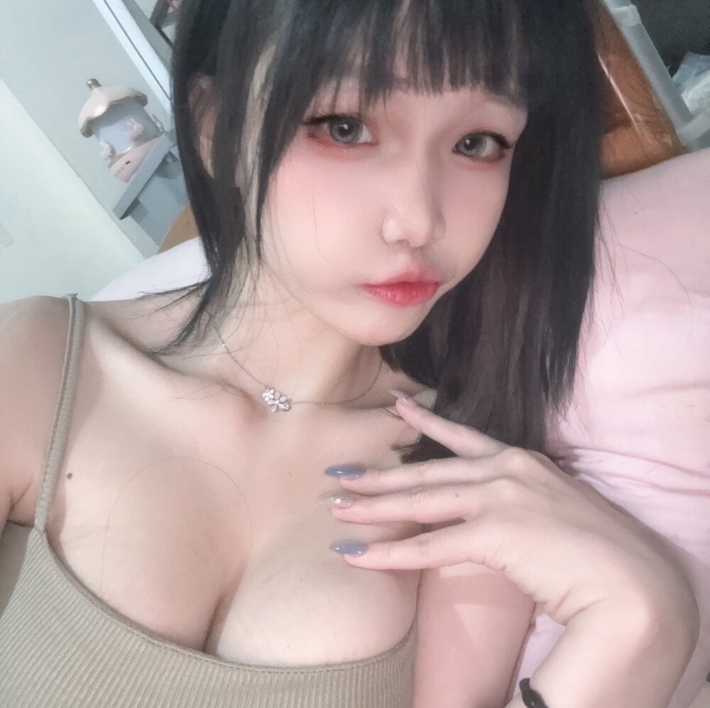 twlilybae Chatroom