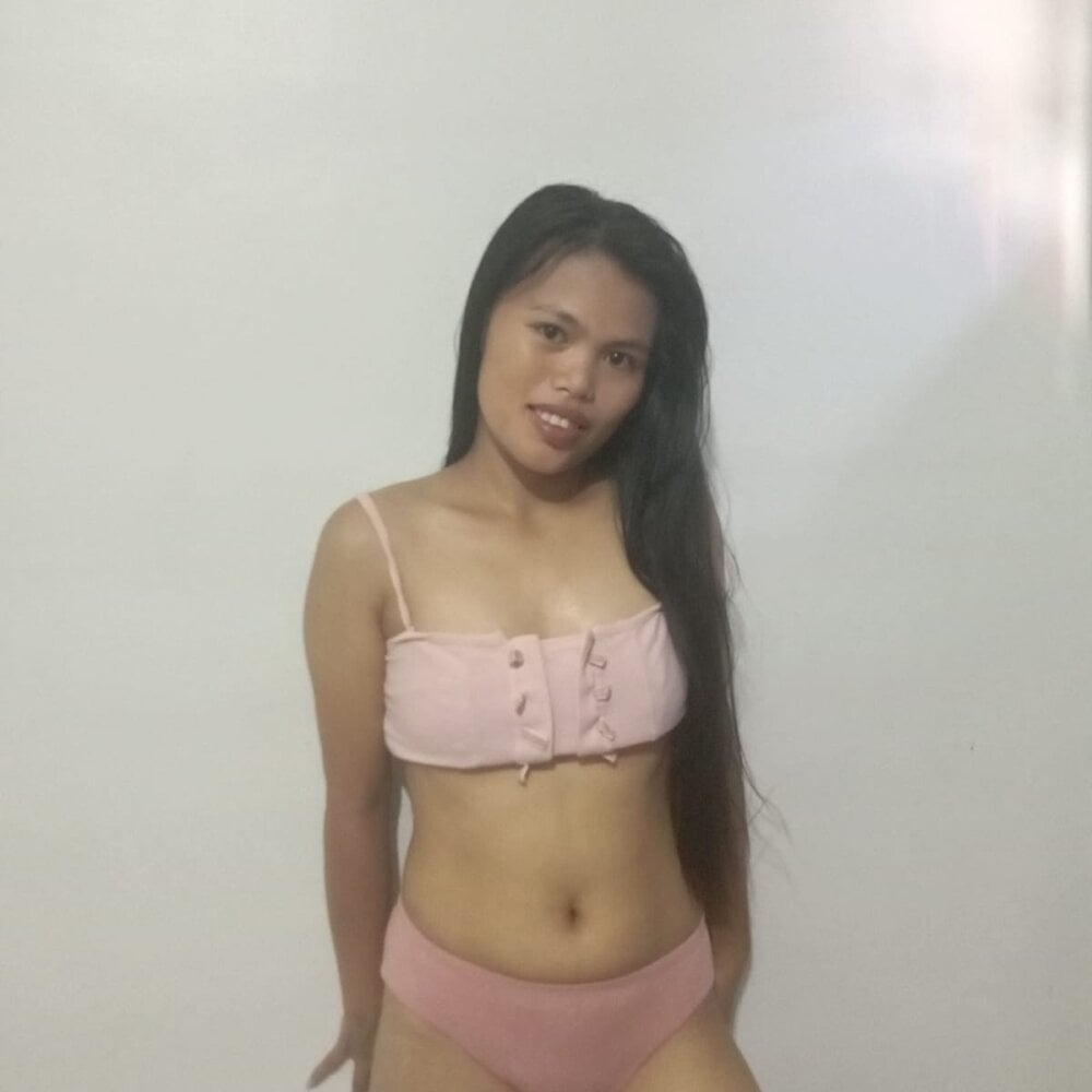 ursweetie_wetpinay69 Chatroom