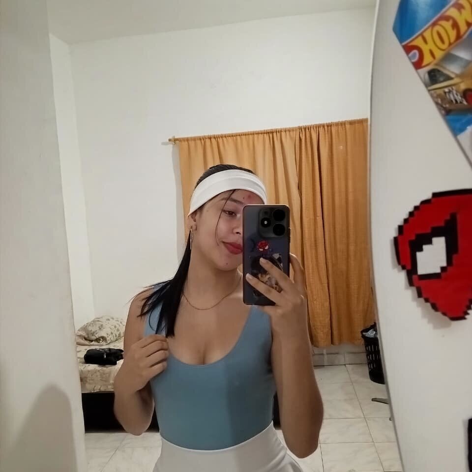 valentina_princess27 Chatroom