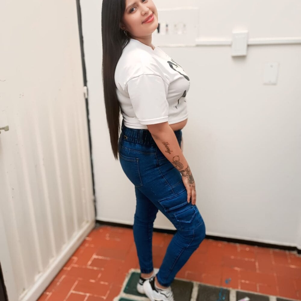 valeri_wet Chatroom