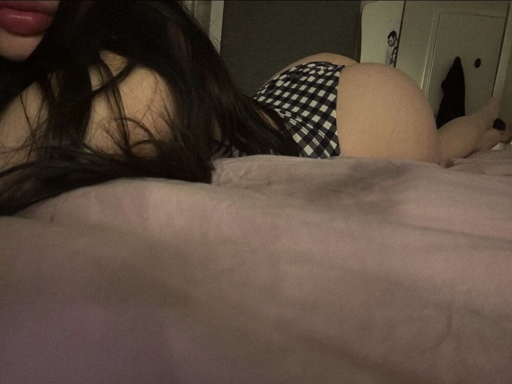 valeriapeterson Chatroom