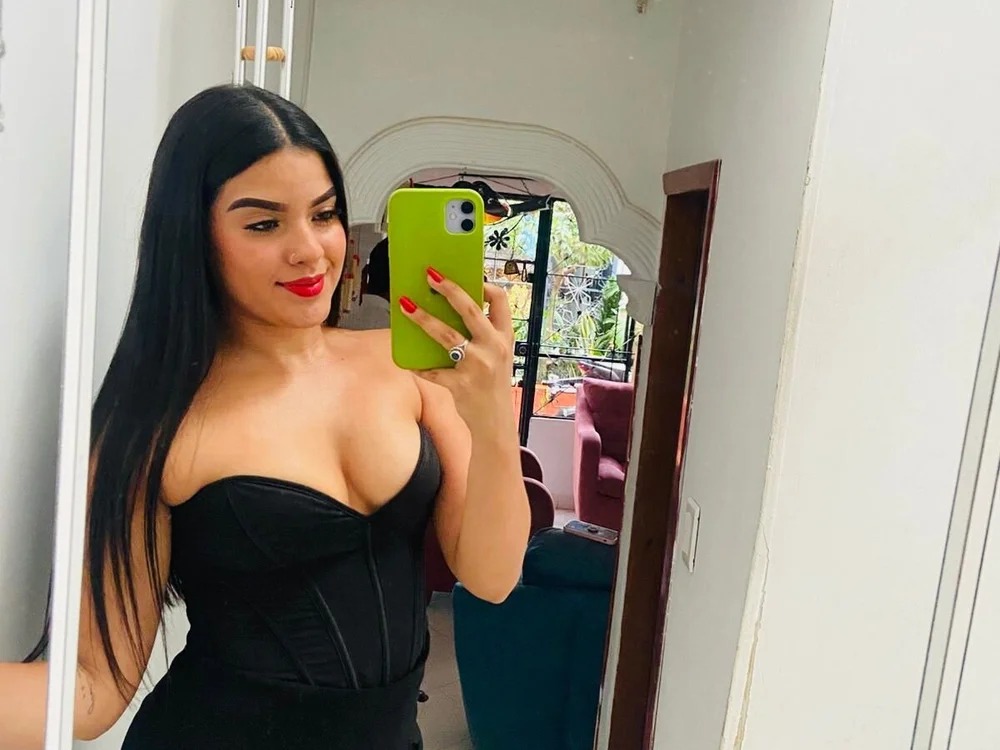 vanessa_f Chatroom