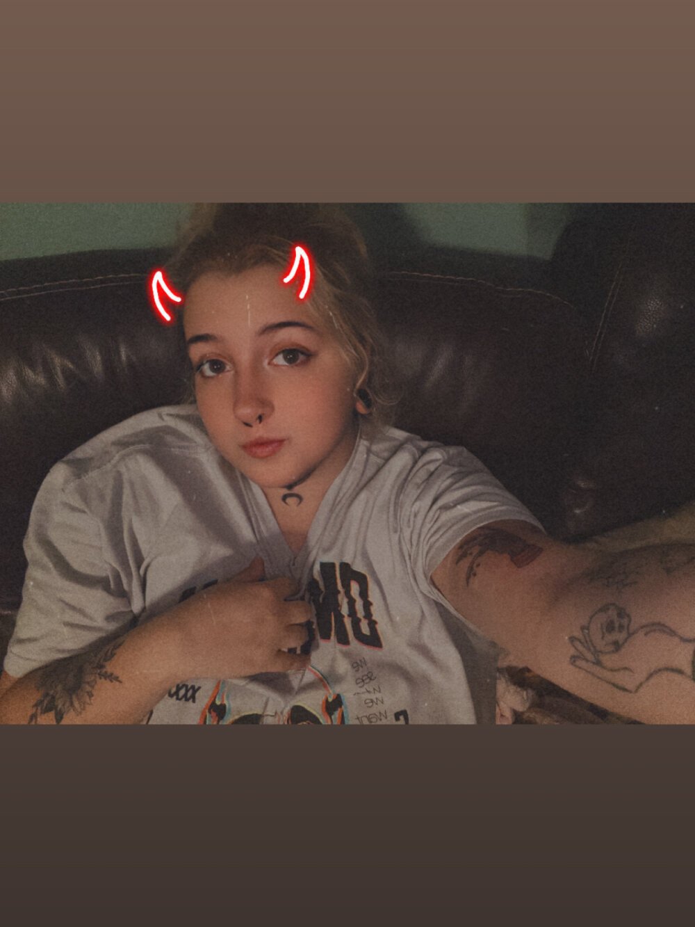 vanessraine Chatroom