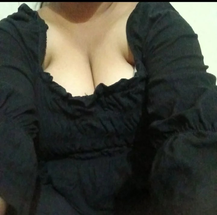 varshini555 Chatroom