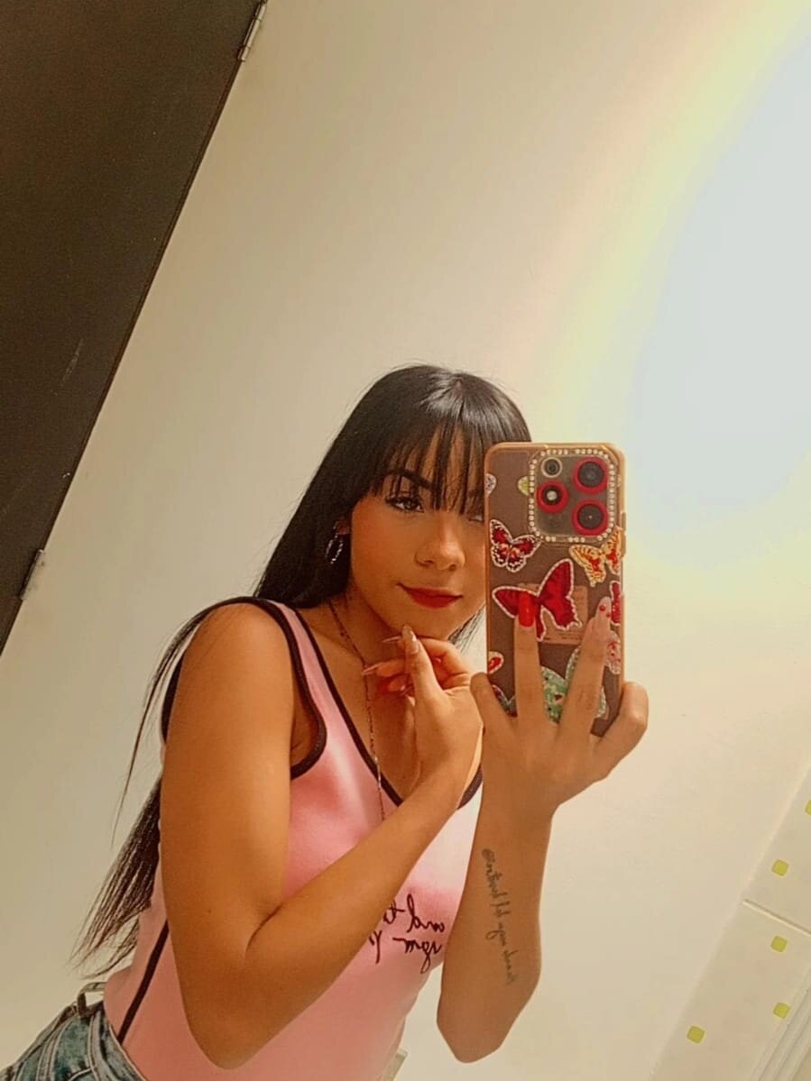 veronica_masson Chatroom