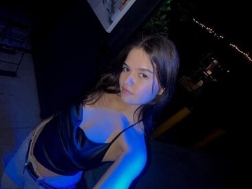 violetssweet's Live Webcam violetssweet
