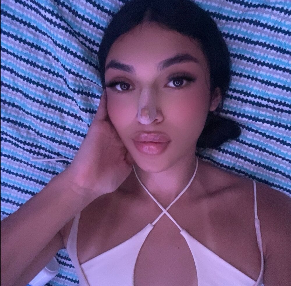 violetta_hot_ Chatroom