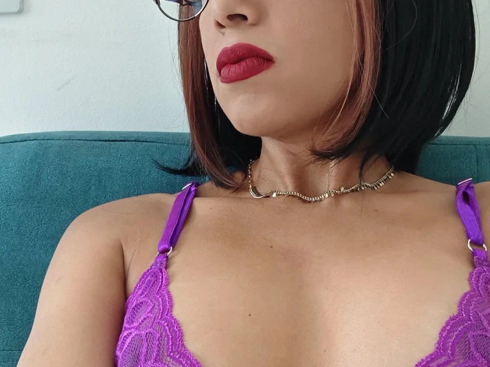 vivianaferrer Chatroom