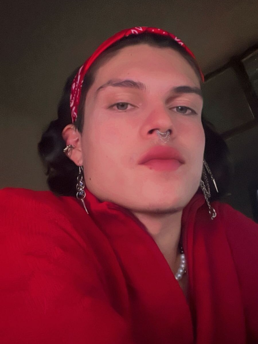 vladimirblad Chatroom