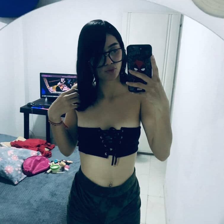wWettingLust Chatroom