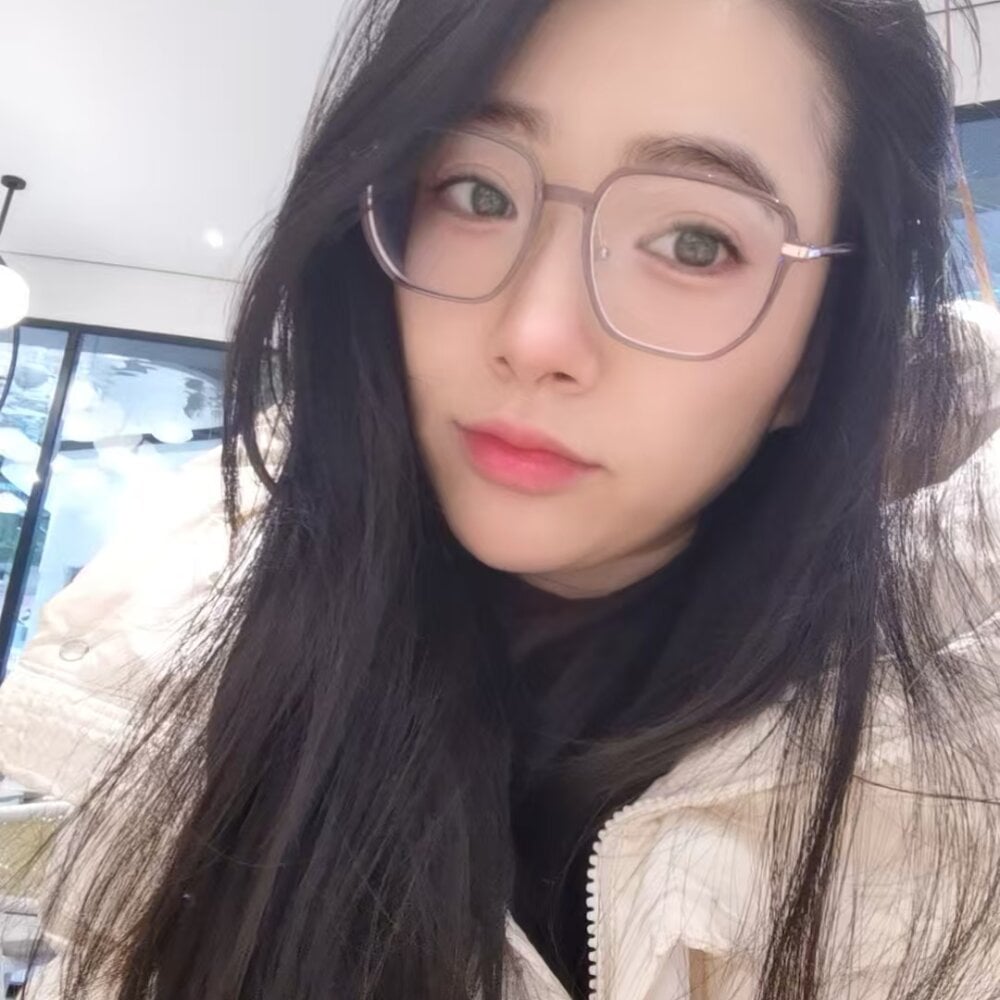 weiweiya-00 Chatroom